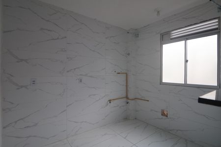 Cozinha e Área de Serviço de apartamento à venda com 2 quartos, 42m² em São José, Canoas