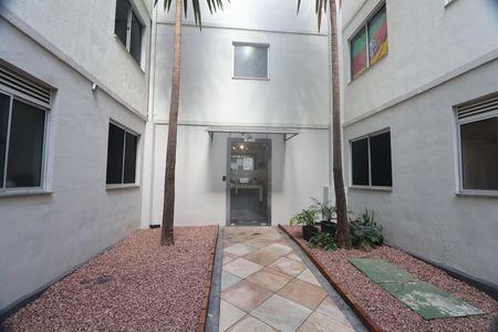 Fachada do bloco de apartamento à venda com 2 quartos, 42m² em São José, Canoas