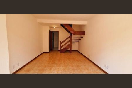 Casa de Condomínio à venda com 3 quartos, 105m² em Baldeador, Niterói