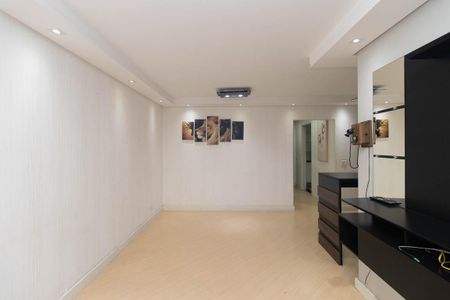 Sala de apartamento para alugar com 2 quartos, 70m² em Vila Mazzei, São Paulo