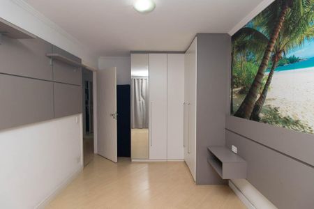 Quarto 2 de apartamento para alugar com 2 quartos, 70m² em Vila Mazzei, São Paulo