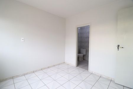 Suíte de apartamento para alugar com 2 quartos, 55m² em Lídice, Uberlândia
