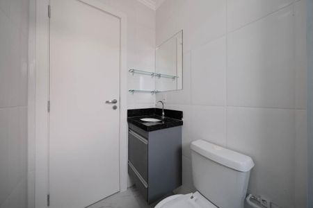 Banheiro de apartamento para alugar com 2 quartos, 46m² em Vila Granada, São Paulo
