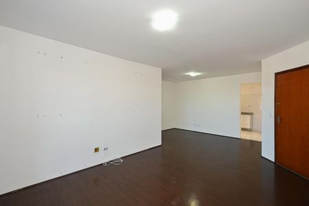 Apartamento à venda com 120m², 3 quartos e 2 vagasSala