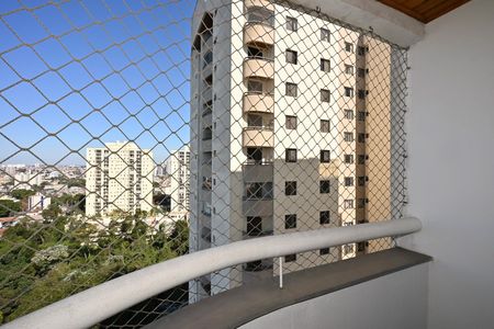 Apartamento à venda com 120m², 3 quartos e 2 vagasVaranda da Suíte 