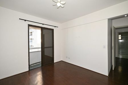 Apartamento à venda com 120m², 3 quartos e 2 vagasSuíte