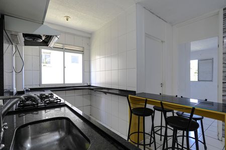 Cozinha de apartamento para alugar com 2 quartos, 52m² em Porteira Preta , Mogi das Cruzes