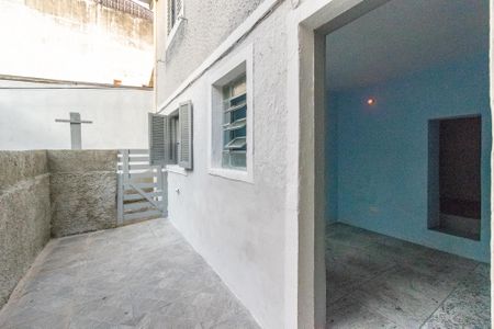 Quintal de casa para alugar com 1 quarto, 28m² em Vila Santa Catarina, São Paulo