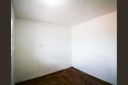 Casa à venda com 125m², 6 quartos e 1 vaga Casa à venda com 125m², 6 quartos e 1 vagaQuarto
