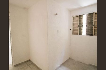 Casa à venda com 125m², 6 quartos e 1 vaga Casa à venda com 125m², 6 quartos e 1 vagaQuarto