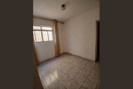Casa à venda com 125m², 6 quartos e 1 vaga Casa à venda com 125m², 6 quartos e 1 vagaQuarto