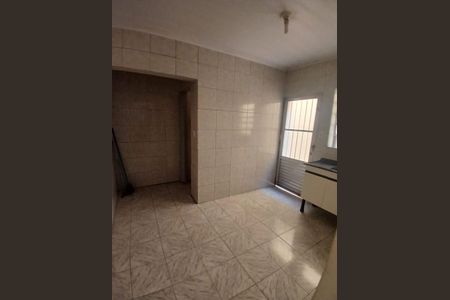 Casa à venda com 125m², 6 quartos e 1 vaga Casa à venda com 125m², 6 quartos e 1 vagaCozinha