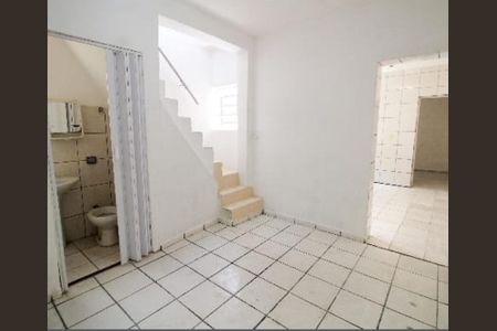 Casa à venda com 125m², 6 quartos e 1 vaga Casa à venda com 125m², 6 quartos e 1 vagaSala
