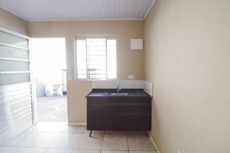 Cozinha de casa para alugar com 1 quarto, 30m² em Vila Barbosa, São Paulo