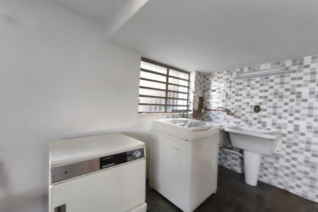 Área de Serviço de casa à venda com 3 quartos, 156m² em Jardim dos Oliveiras, Campinas