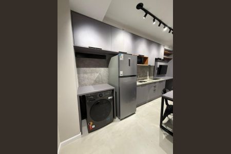 Cozinha de kitnet/studio à venda com 1 quarto, 28m² em Jardim Aurelia, São Paulo