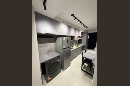 Cozinha de kitnet/studio à venda com 1 quarto, 28m² em Jardim Aurelia, São Paulo