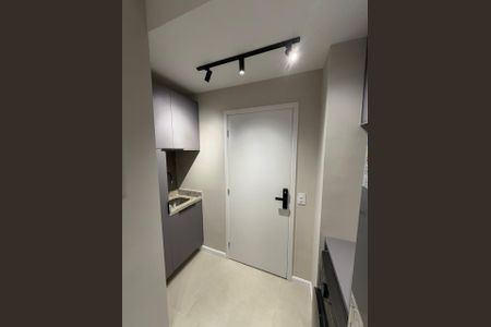 Sala/Quarto de kitnet/studio à venda com 1 quarto, 28m² em Jardim Aurelia, São Paulo