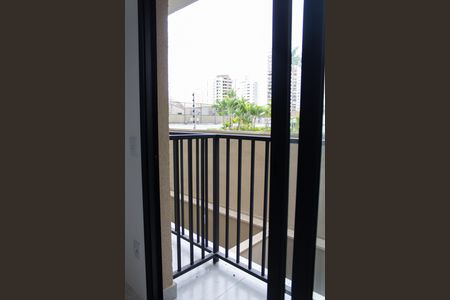 Varanda de kitnet/studio à venda com 1 quarto, 25m² em Vila Congonhas, São Paulo