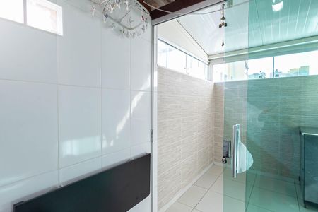 Área de serviço de apartamento para alugar com 2 quartos, 67m² em Arvoredo Ii, Contagem
