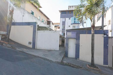Fachada de apartamento para alugar com 2 quartos, 67m² em Arvoredo Ii, Contagem