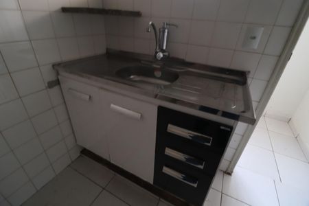Cozinha de apartamento para alugar com 3 quartos, 82m² em Patrimônio, Uberlândia