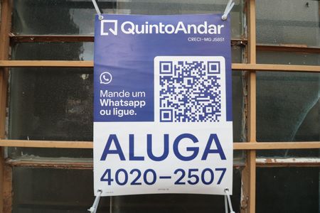Plaquinha de apartamento para alugar com 3 quartos, 82m² em Patrimônio, Uberlândia