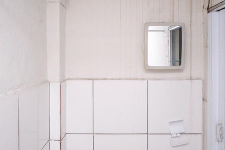 Banheiro de casa para alugar com 2 quartos, 120m² em Centro, Nova Iguaçu