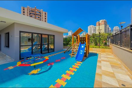 Apartamento à venda com 90m², 3 quartos e 2 vagas Apartamento à venda com 90m², 3 quartos e 2 vagasÁrea comum - Playground