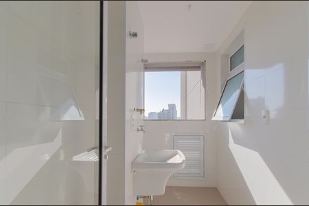Apartamento à venda com 90m², 3 quartos e 2 vagas Apartamento à venda com 90m², 3 quartos e 2 vagasÁrea de Serviço