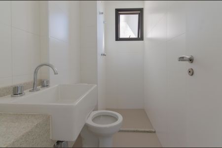 Apartamento à venda com 90m², 3 quartos e 2 vagas Apartamento à venda com 90m², 3 quartos e 2 vagasBanheiro Social