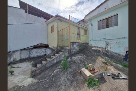 Quintal de casa à venda com 2 quartos, 233m² em Vila Maria Luisa, São Paulo