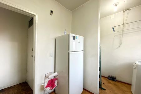 Cozinha de apartamento à venda com 2 quartos, 58m² em Carlos Prates, Belo Horizonte