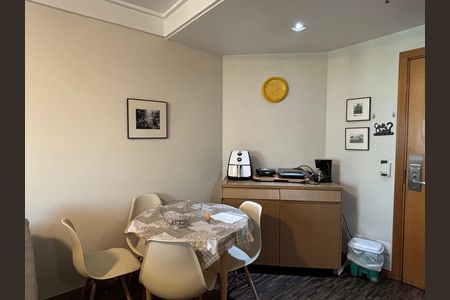 Apartamento para alugar com 35m², 1 quarto e 1 vaga Apartamento para alugar com 35m², 1 quarto e 1 vagaFlat cozinha