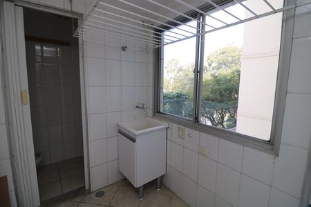 Apartamento à venda com 70m², 2 quartos e 1 vagaÁrea de Serviço