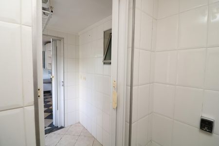Apartamento à venda com 70m², 2 quartos e 1 vagaBanheiro de serviço