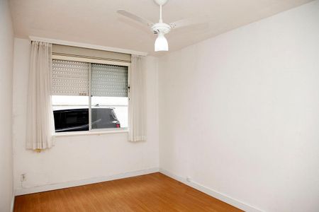 Apartamento para alugar com 67m², 2 quartos e 1 vagaQuarto 1