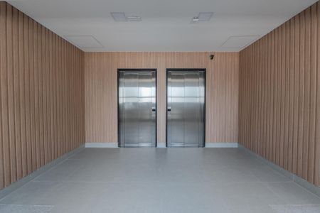 Hall de entrada de apartamento à venda com 1 quarto, 40m² em Baixo Augusta, São Paulo
