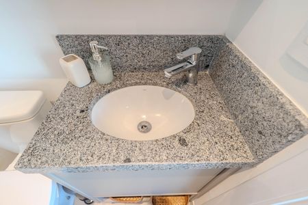 Banheiro de apartamento para alugar com 1 quarto, 22m² em Consolação, São Paulo