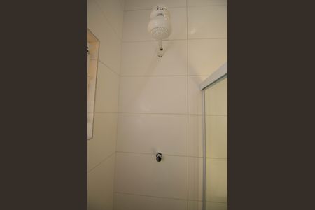 Banheiro  de casa para alugar com 2 quartos, 88m² em Vila Gopouva, Guarulhos