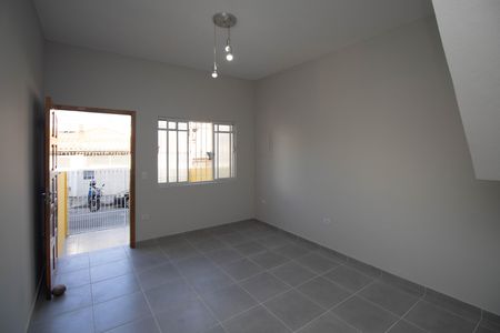 Sala de casa para alugar com 2 quartos, 88m² em Vila Gopouva, Guarulhos
