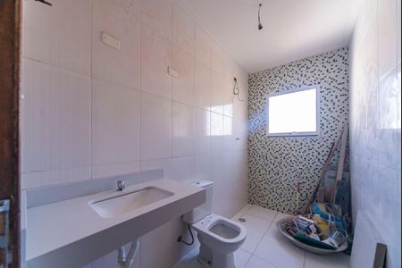 Banheiro de casa para alugar com 2 quartos, 60m² em Vila Vivaldi, São Bernardo do Campo