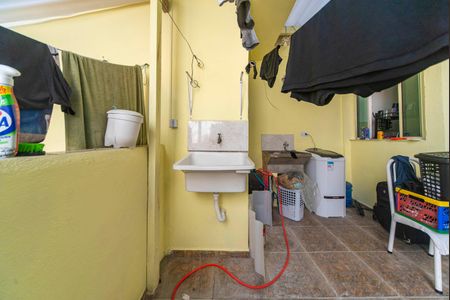 Área de Serviço de casa para alugar com 2 quartos, 60m² em Vila Vivaldi, São Bernardo do Campo