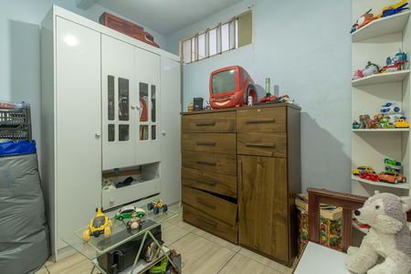 Closet de casa para alugar com 3 quartos, 150m² em Céu Azul, Belo Horizonte