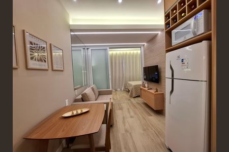 Apartamento à venda com 28m², 1 quarto e sem vaga Apartamento à venda com 28m², 1 quarto e sem vagaSala/Cozinha