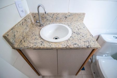 Banheiro da Suíte  de apartamento para alugar com 3 quartos, 67m² em Parque Campolim, Sorocaba