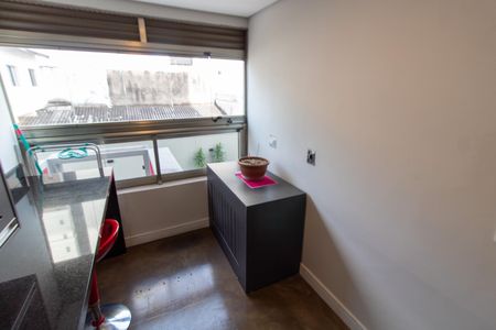 ÁREA DE SERVIÇO de apartamento para alugar com 2 quartos, 70m² em Cambuí, Campinas