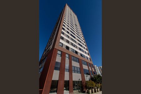 FACHADA DA TORRE de apartamento para alugar com 2 quartos, 70m² em Cambuí, Campinas