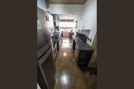 COZINHA de apartamento para alugar com 2 quartos, 70m² em Cambuí, Campinas