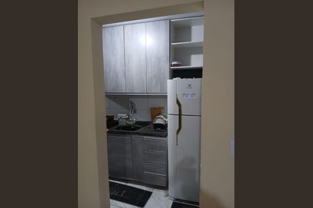 Cozinha de apartamento para alugar com 2 quartos, 57m² em Santa Luzia, São Gonçalo